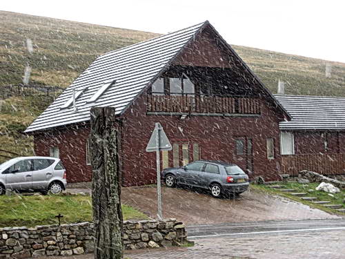 Snow in the area of Balmoral. Sept. 17, 2007. Photo by Ferrell Jenkins.