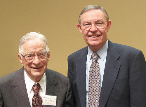 Dr. Jack P. Lewis and Ferrell Jenkins. Photo by Leon Mauldin.