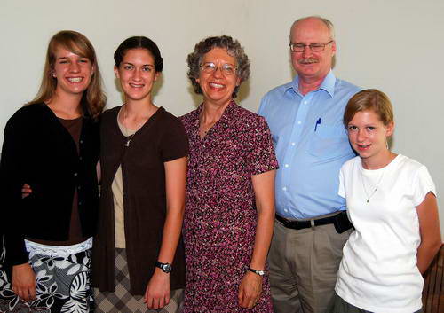 Jessica, Savanah, Vickie, Ken, Heather