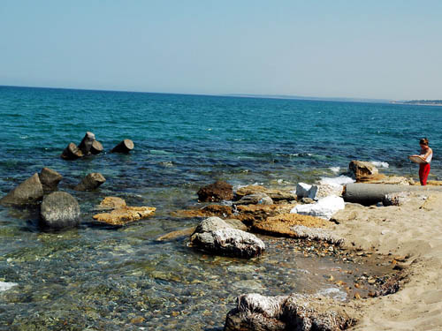 The outter harbor at Troas. Photo by Ferrell Jenkins.