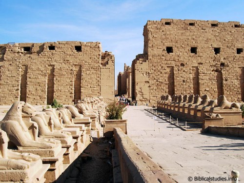 The avenue of ram-headed sphinxes and the first pylon at Karnak. Photo by Ferrell Jenkins.