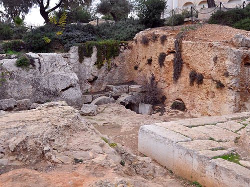 Herodian Family Tomb in Jerusalem. Photo by Ferrell Jenkins 2009.