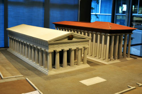 Temple models at Syracuse, Sicily, archaeological museum.
