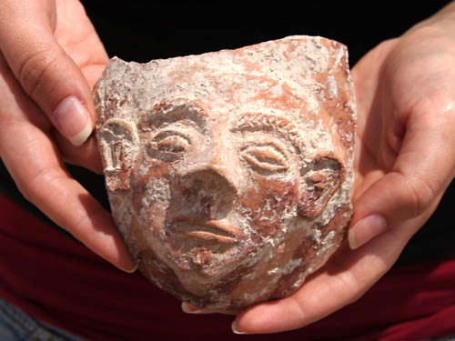 Cultic Cup discovered at Tell Kishbi. Photo: Assaf Peretz, IAA.