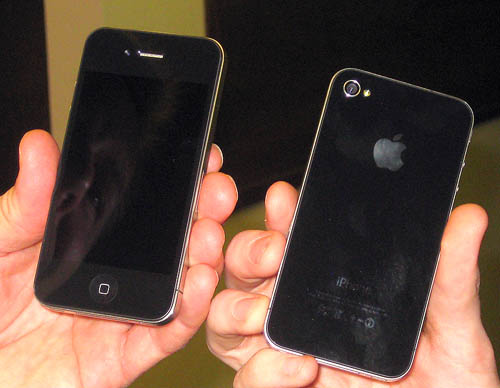 iPhone 4 in San Jose - June 22, 2010