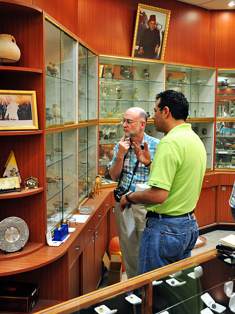 Kando's Antiquities Shop in Bethlehem. Photo by Ferrell Jenkins.