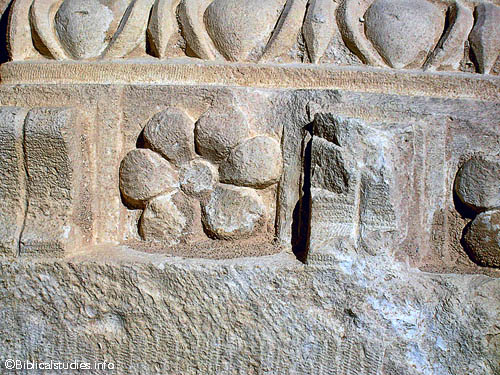 Decoration of Herod's tomb at the Herodium. Photo by Elie Ben Meir.