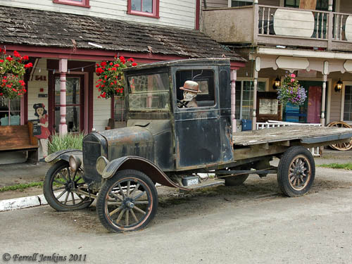 An old truck at Wilkeson, Washington. Photo by Ferrell Jenkins.
