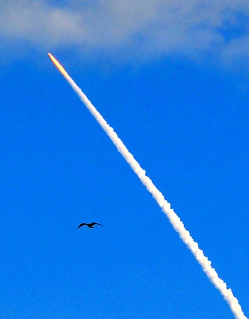 Discovery's last trip. Photo by Ferrell Jenkins. Feb. 24, 2011.