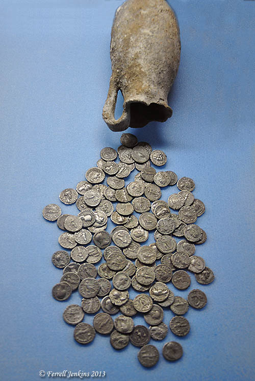 Hoard of Roman coins displayed in Samsun Archaeological Museum. Photo by Ferrell Jenkins.