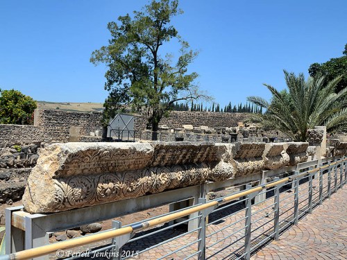 Display of architectural fragments and other artifacts. Photo by Ferrell Jenkins.