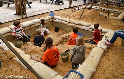 Kids learning about archaeology at the Biblical History Center.