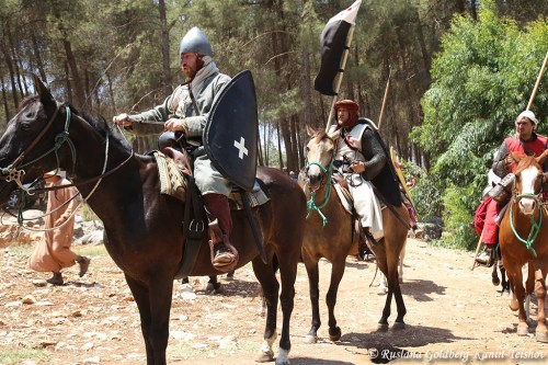 History buffs reenact the crusaders as they ready to defend the formation known as the Horns of Hattin. Photo by Ruslana Goldberg-Kanin Teishov.