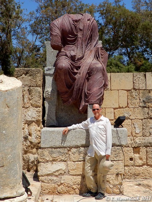 Larry Haverstock and the headless Emperor Hadrian. Photo by L. Haverstock.