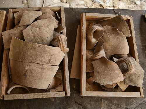 Shattered jugs, attesting to the destruction. Photo: Eliyahu Yani, courtesy of the City of David Archive.