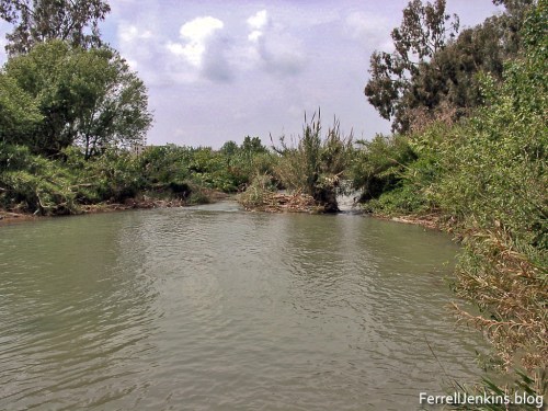 The Litani river a few miles north of Tyre, Lebanon. Photo by Ferrell Jenkins.