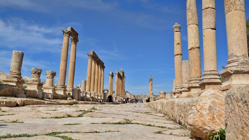 Cardo from Roman city Jerash, Jordan. Photo: ferrelljenkins.blog.